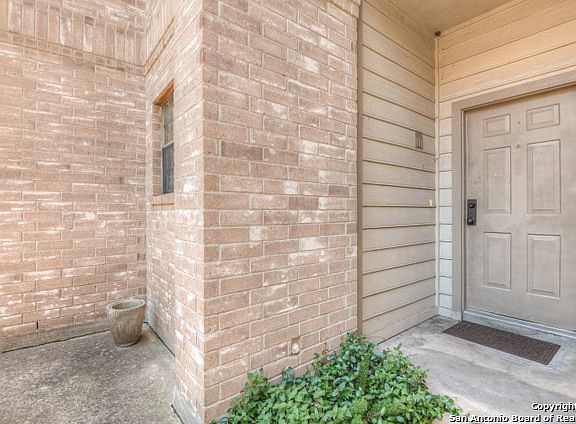 4th image of 12446 STARCREST DR #101