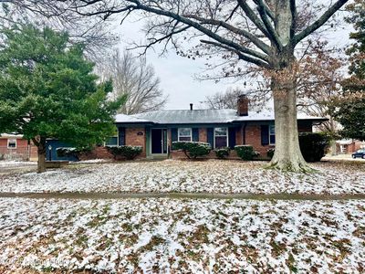 4000 White Plains Ct, Louisville, KY, 40218