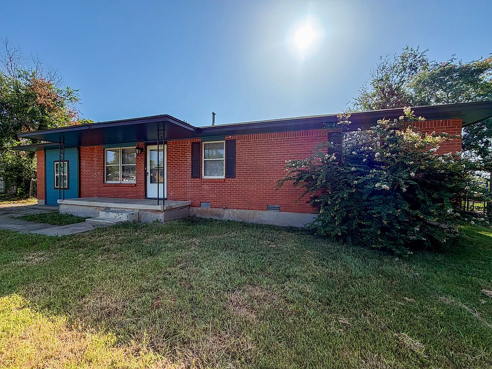 1st image of 2417 NW 42nd St