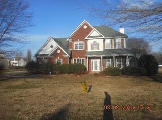 125 Marshas Vineyard, Hampton, GA 30228