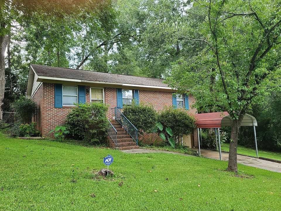1st image of 101 Parkway Dr