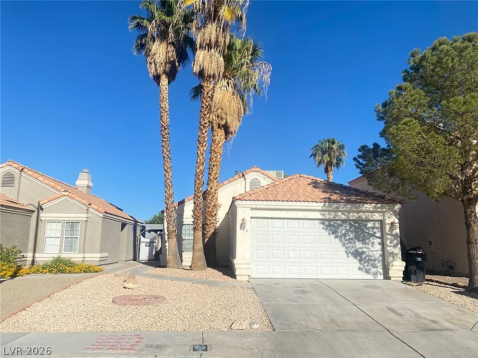 608 Maxley Ct