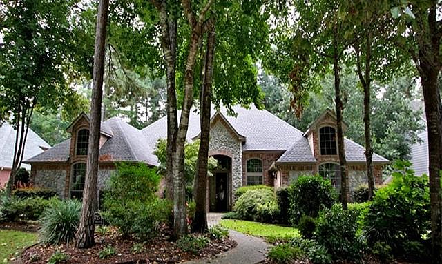 1st image of 3725 Woods Blvd