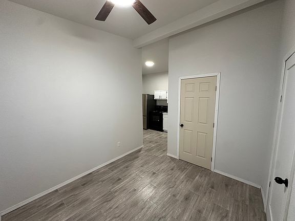 2nd image of 1313 Myrtle Ave #C