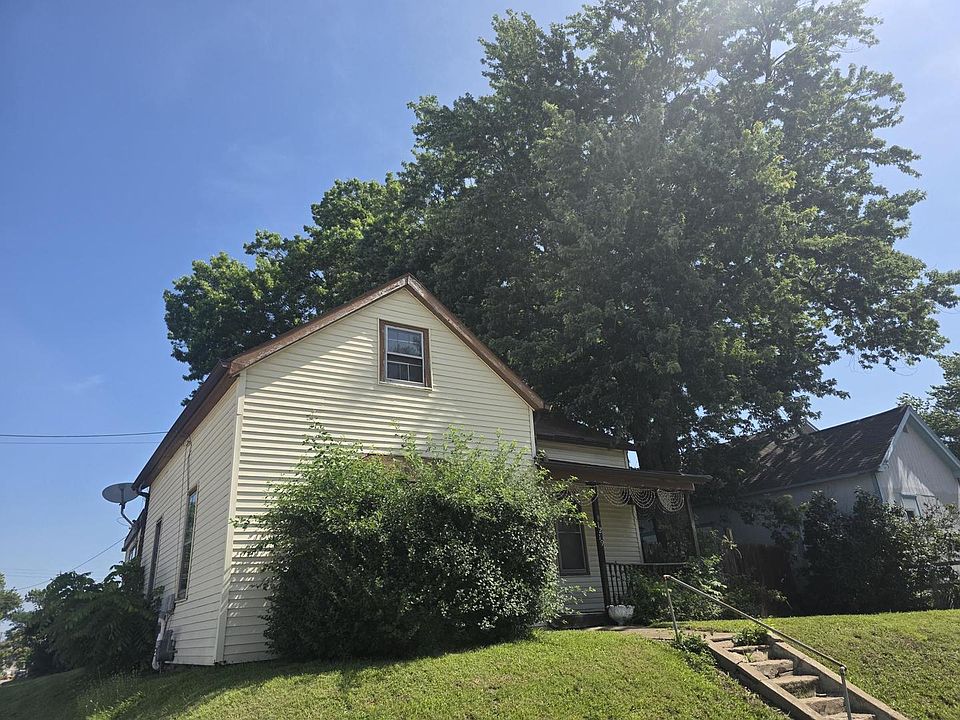 1st image of 1219 Lind St