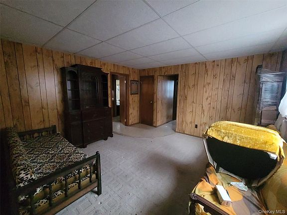 4th image of 191 Hasbrouck A Road