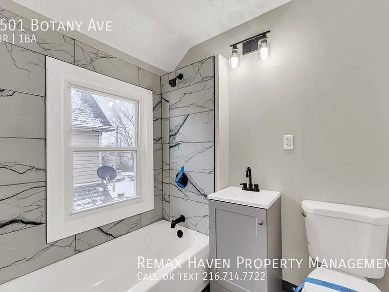 1501 Botany Ave — Photo 21