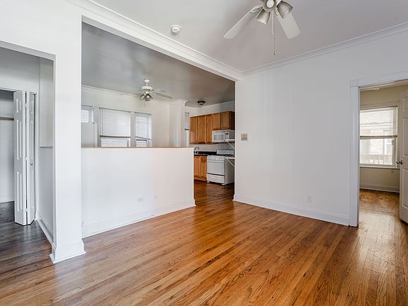 5th image of 4751-4761 N Clark St #1469-1