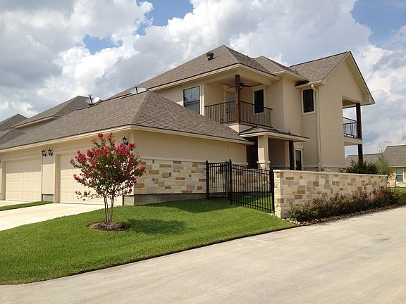 2nd image of 1433 Buena Vis