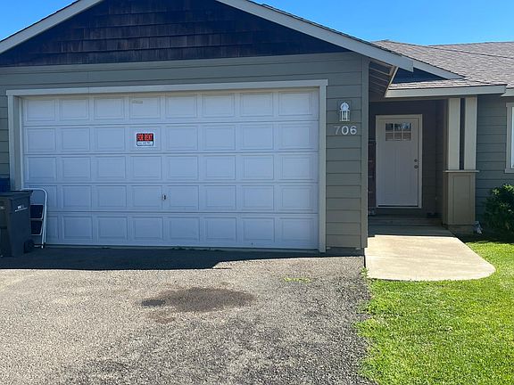 5th image of 706 E Remington Dr