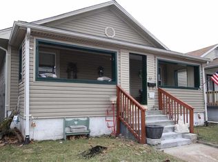 22 Marguerite Ave, Wood River, IL 62095
