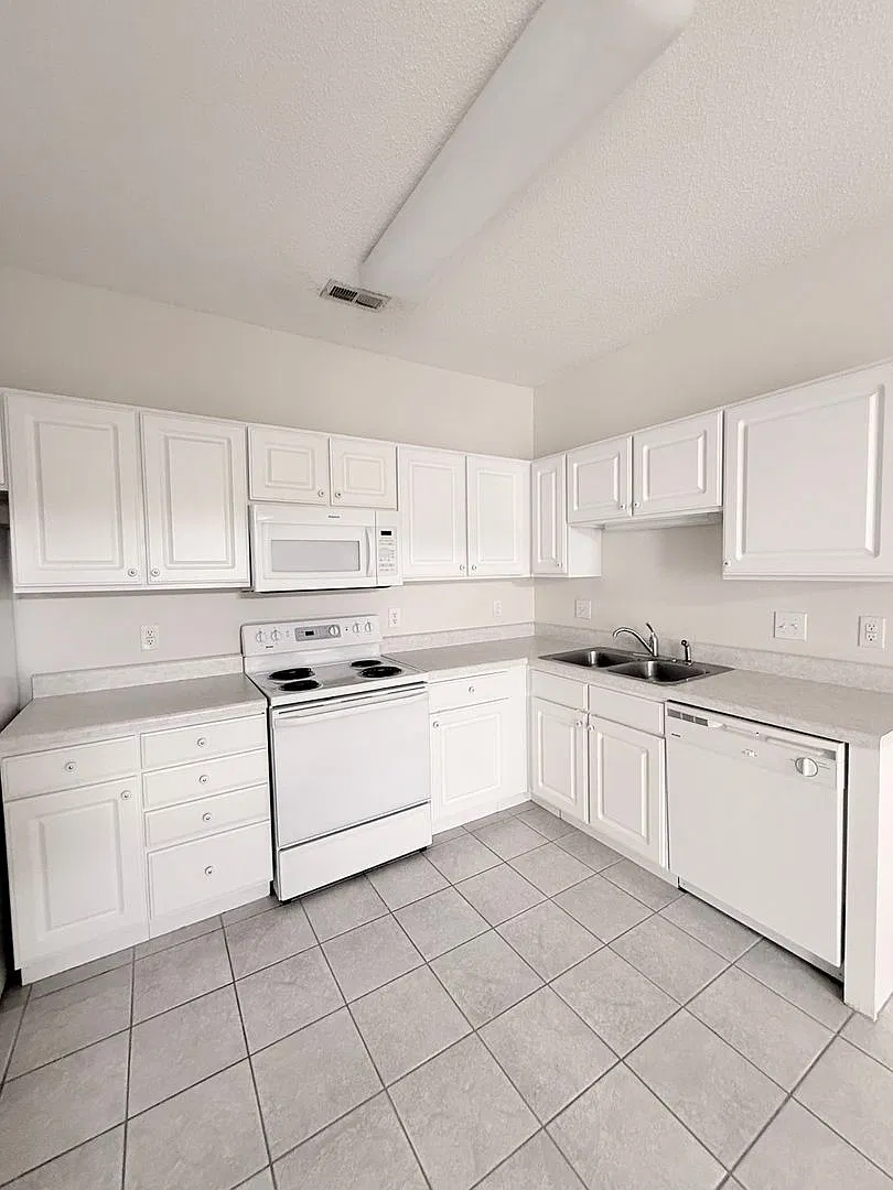 Avera - Ascot — Photo 4