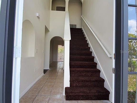 4th image of 630 Elbridge Dr