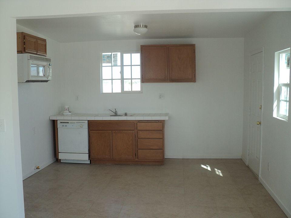 1st image of 1605 Virginia Dr #2