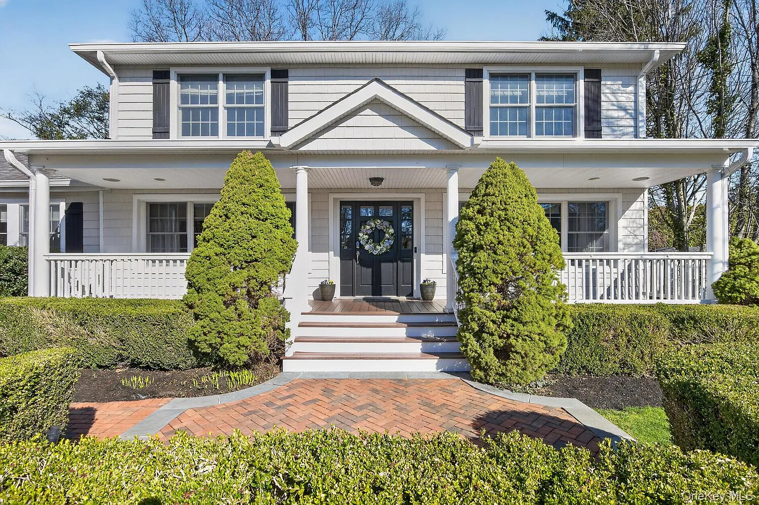 5 Longview Court photo 1