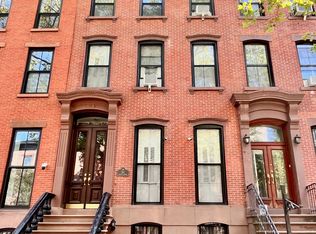 361 Adelphi St #3, Brooklyn, NY 11238