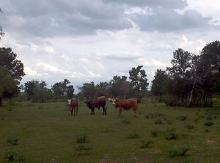 3363 Fm 112, Lexington, TX 78947