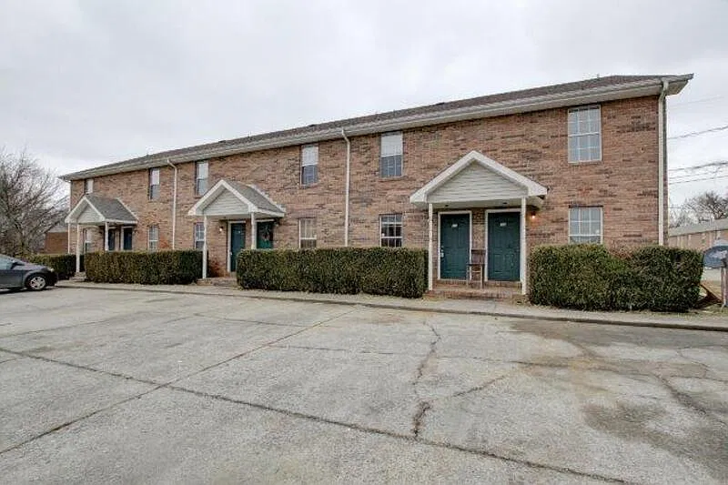 3273 Tower Dr #2