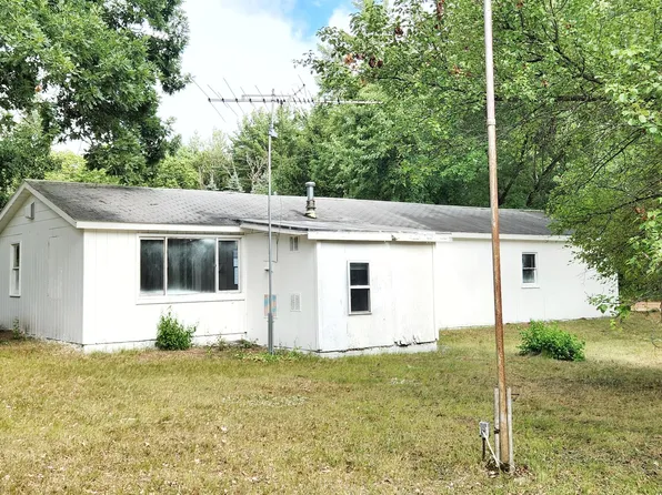 383 W Eight Mile Rd, White Cloud, MI 49349