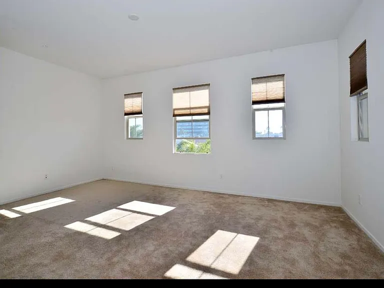 8978 Butternut Ln — Photo 12