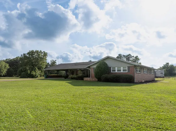 1004 Arkadelphia Rd NE, Hanceville, AL 35077