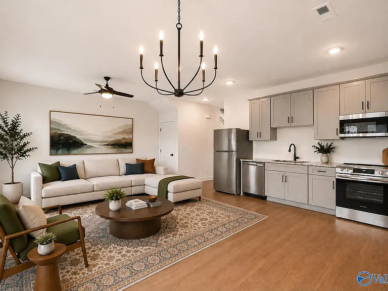 2512 Freeman Rd — Photo 8