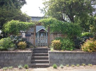 7743 18th Ave NW, Seattle, WA 98117