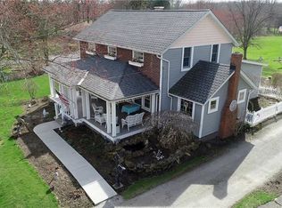 18514 Station Rd, Columbia Station, OH 44028