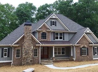 303 Terra Bianca Dr, Nicholasville, KY 40356