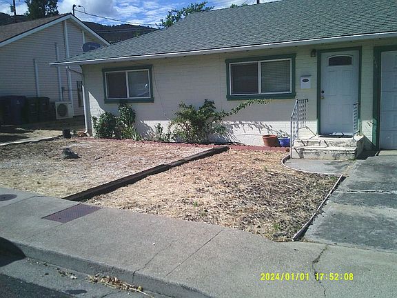 2nd image of 844 Knapp St