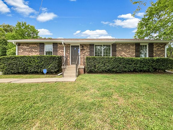 2nd image of 621 Overton Dr