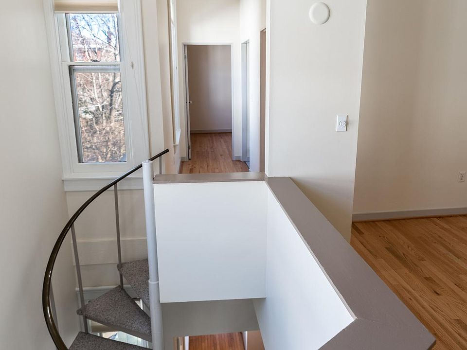 1st image of 2638 Bellevue Ave #2