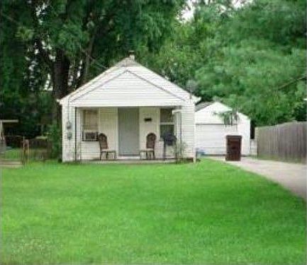 1st image of 4823 1/2 Laurel Ave