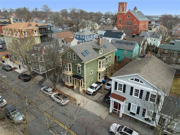 87 Hope St, Providence, RI 02906