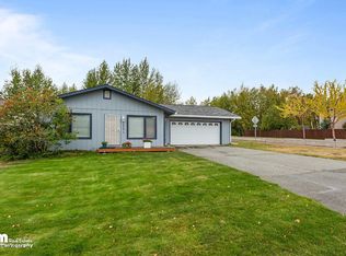 7600 Randamar Cir, Anchorage, AK 99507