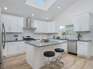 17711 Miranda St, Encino, CA 91316