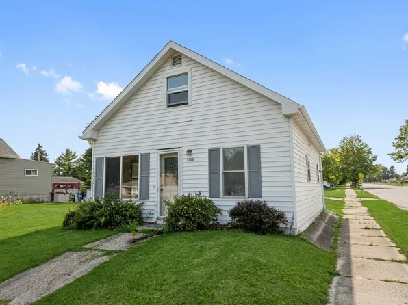 3328 N 13th St, Sheboygan, WI 53083