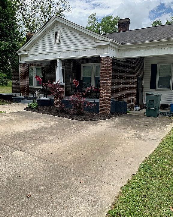 216 S Main St, Honea Path, SC 29654 Zillow