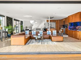 4044 Romany Dr, Oxnard, CA 93035