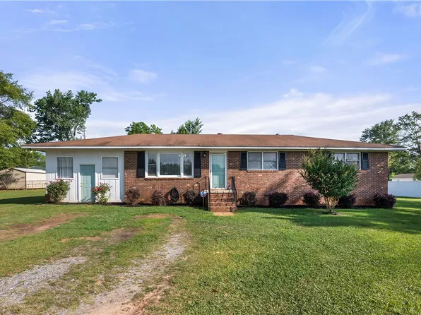 219 Susie Rd, Belton, SC 29627