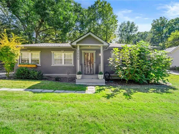 2680 Rosemary St NW, Atlanta, GA 30318