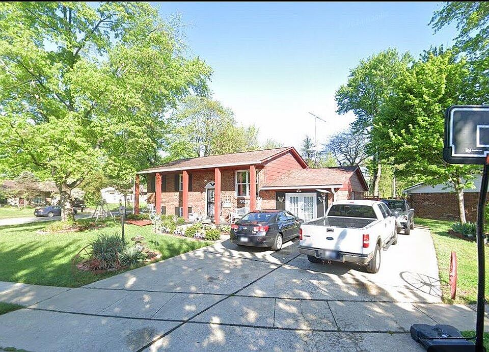 1st image of 3001 Sherman Dr