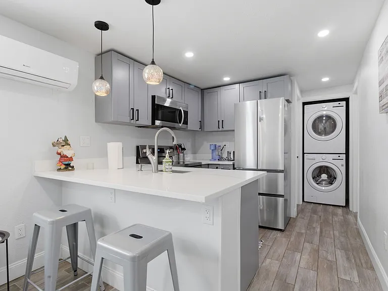308 W Amelia Ave #5 — Photo 7