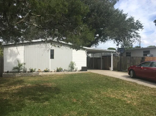 256 Platon Ave, Dunedin, FL 34698
