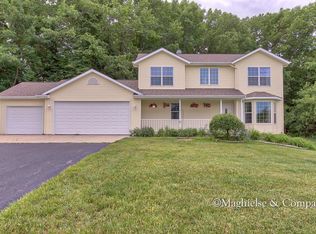 10169 Meadowgate Dr NE, Sparta, MI 49345