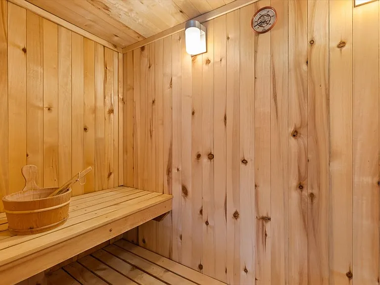 8496 Westway Dr — Photo 27