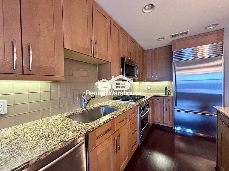 12500 Park Potomac Ave #805S — Photo 9