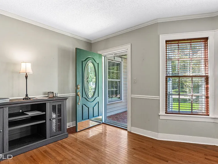 266 Carrollton Ave — Photo 11