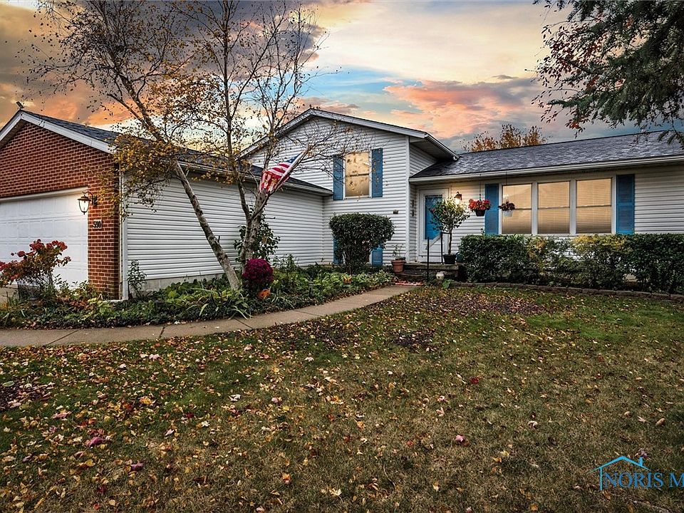 590 Bridgeview Dr, Perrysburg, OH 43551 Zillow