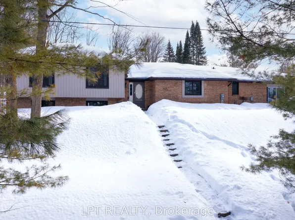 3923 Guest Rd, Innisfil, ON L9S 2T2